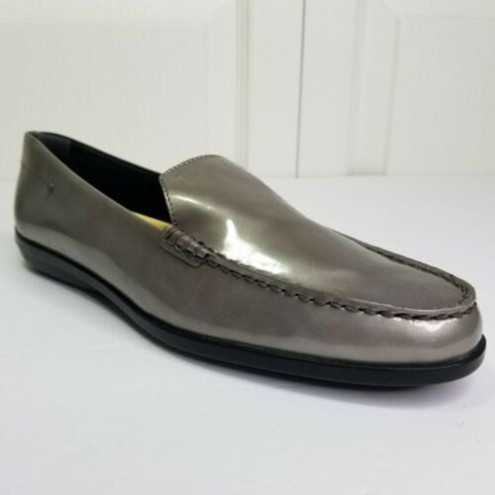 NEW Tod's 6.5 US 36.5 EU Patent Leather Driving Shoes Loafers Gray Pewter
